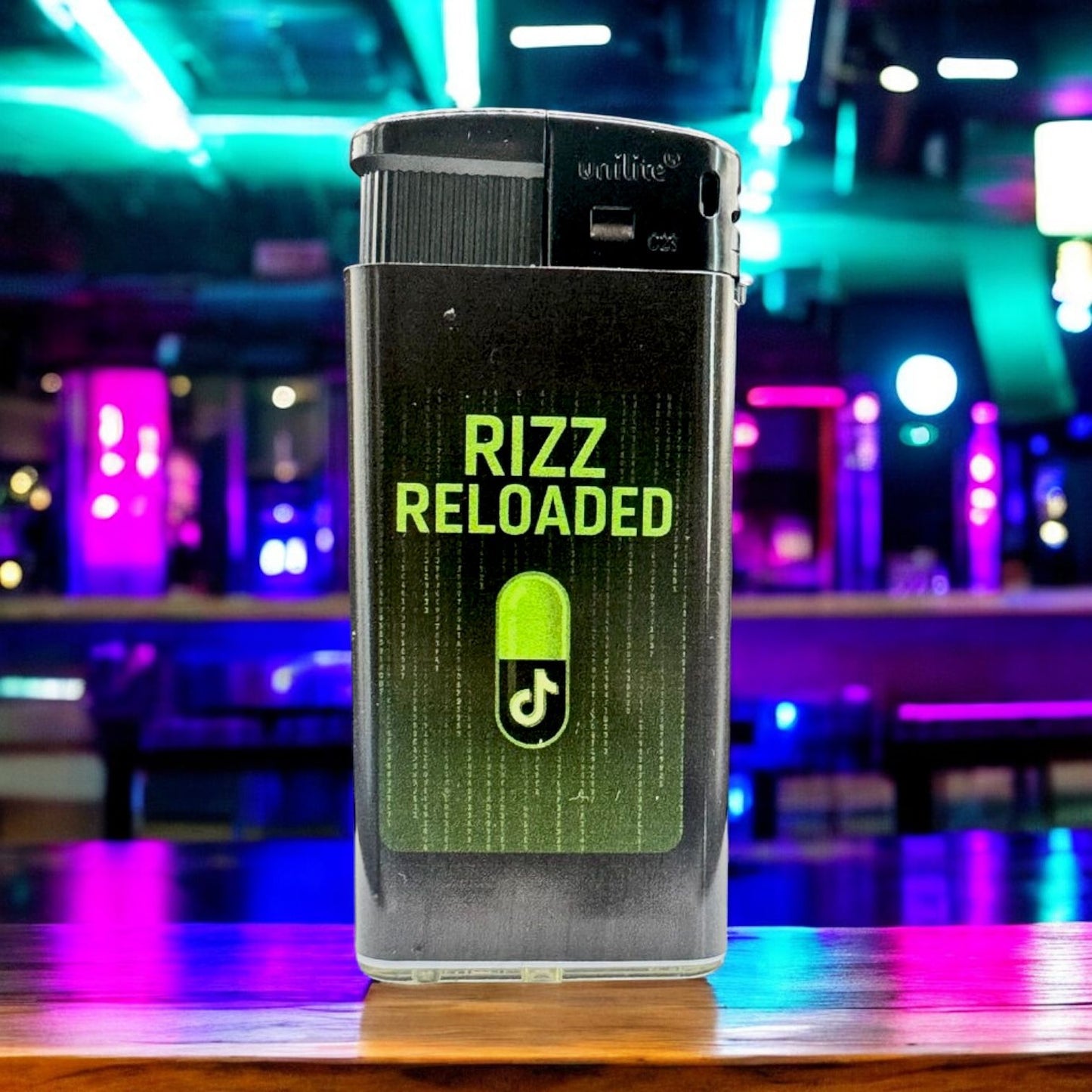 RIZZ RELOAD – Feuerzeug im Matrix-Style